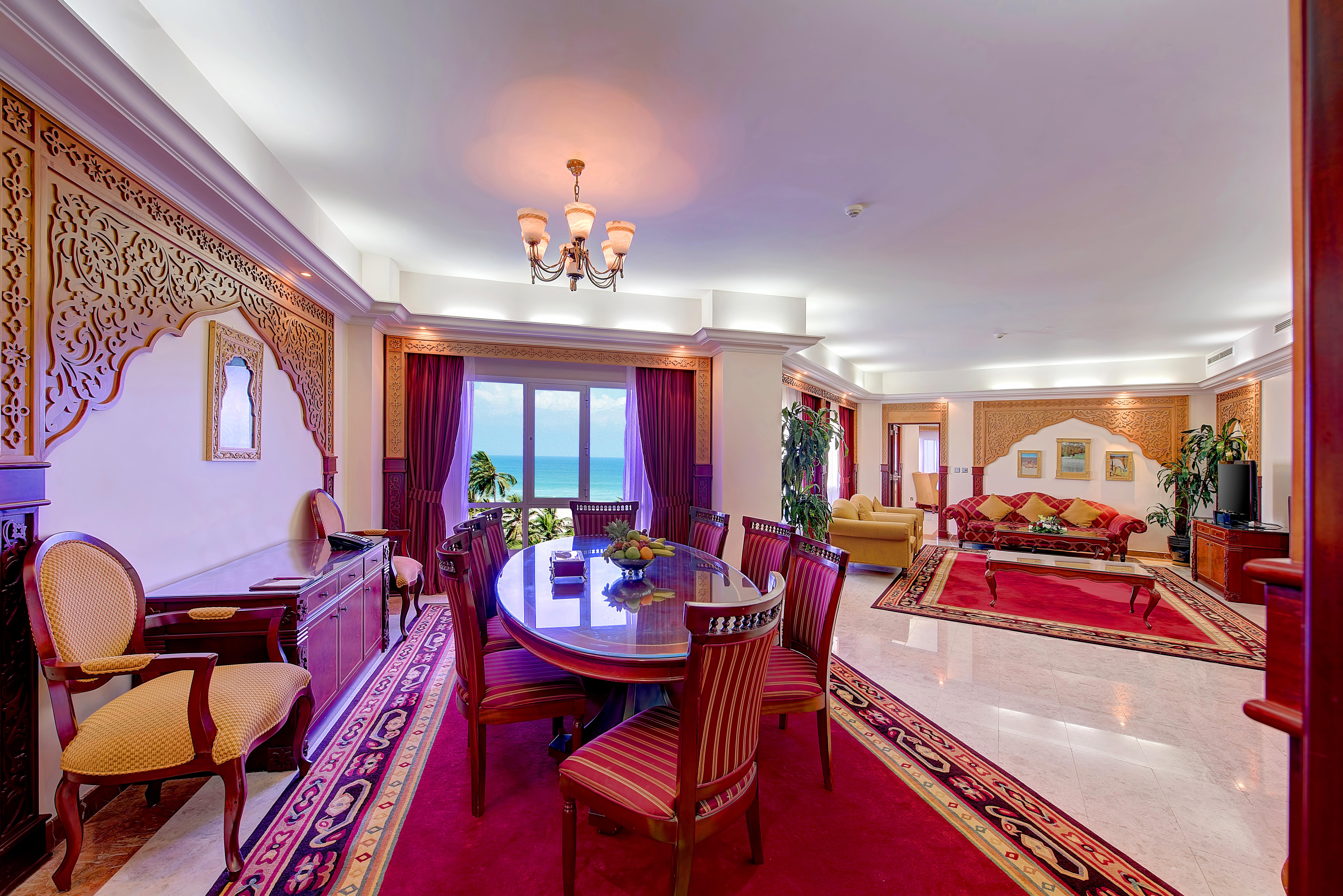 Crowne Plaza Resort Salalah Exterior foto A suite at Jumeirah Atlantis
