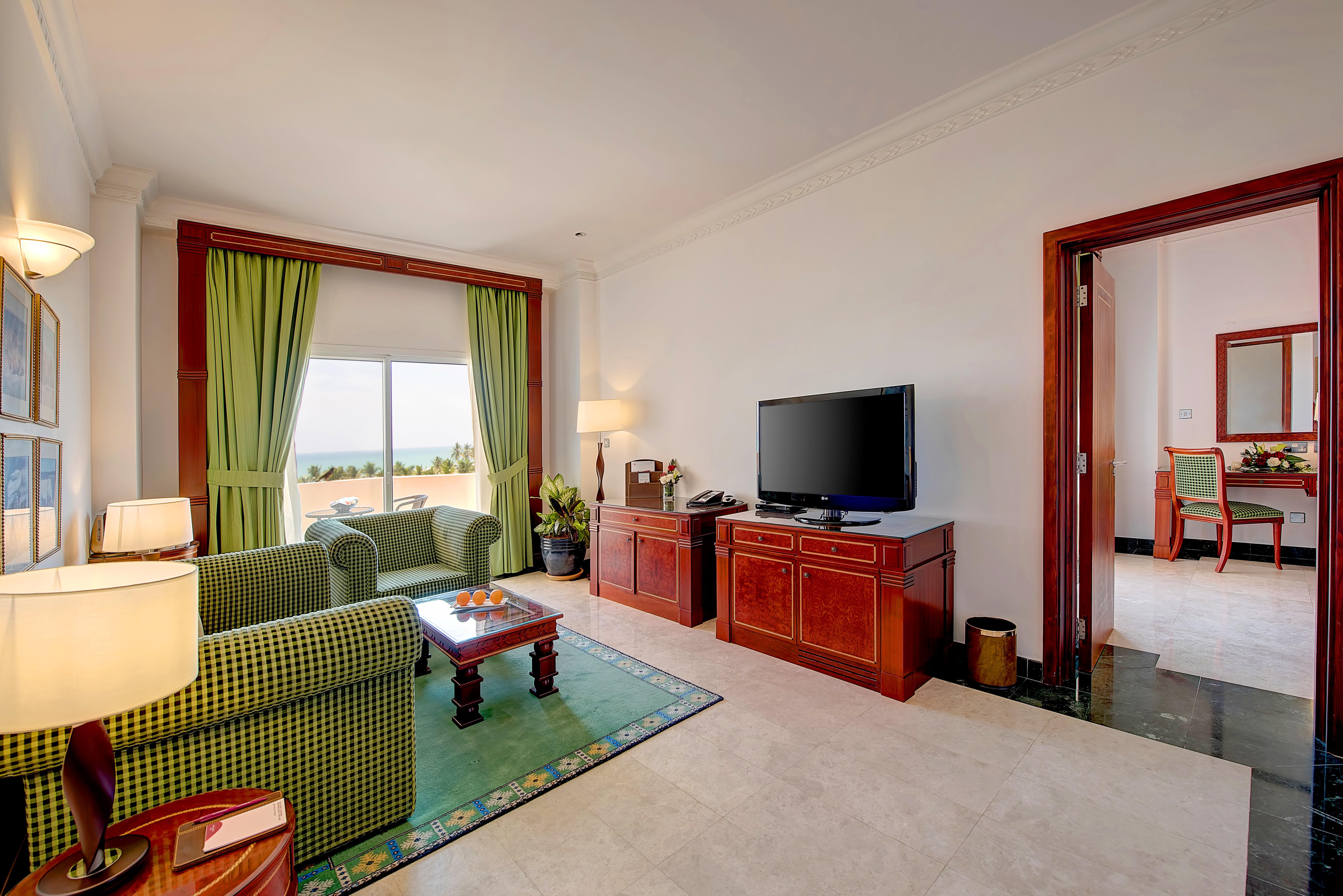 Crowne Plaza Resort Salalah Exterior foto Suite